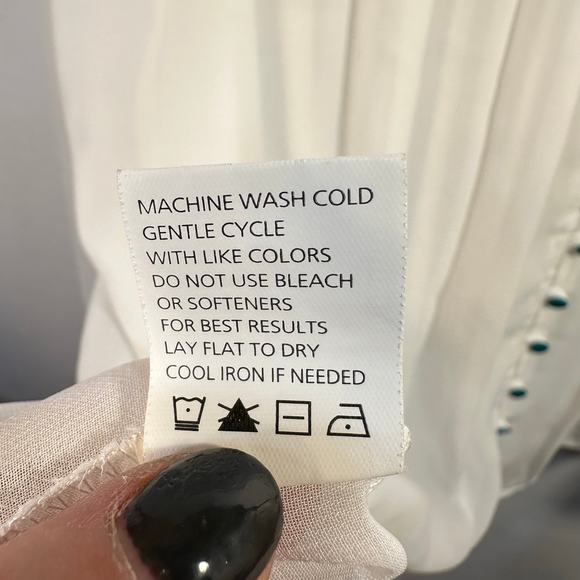 Cruel Girl Sheer White Button Up Blouse SZ L Embroidered Western Boho Pleated - Picture 9 of 10